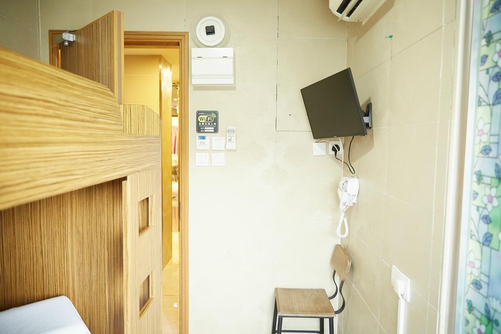 Me Easy Hostel Hong Kong Extérieur photo