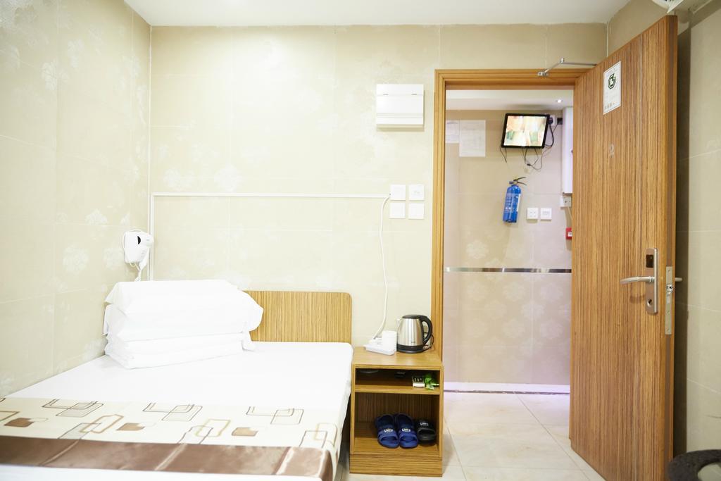Me Easy Hostel Hong Kong Extérieur photo