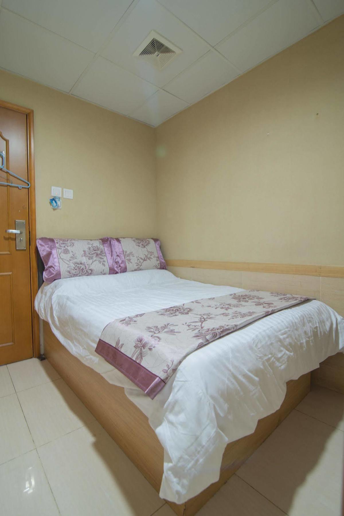 Me Easy Hostel Hong Kong Extérieur photo